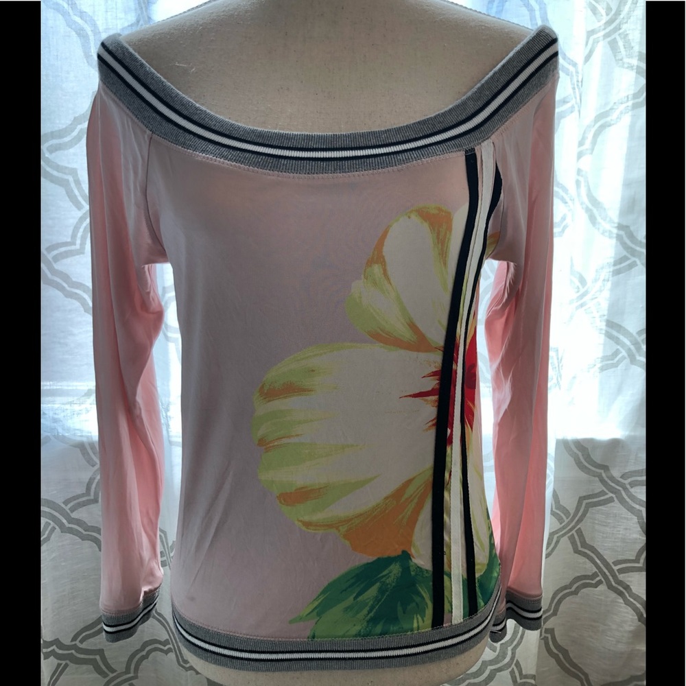 EUC Vintage Express off the Shoulder Shirt Sz. S